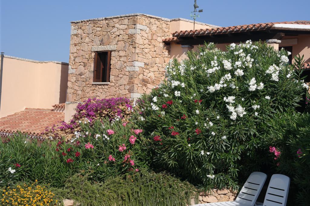 Sardinia Blu Residence Гольфо-Аранчи Экстерьер фото
