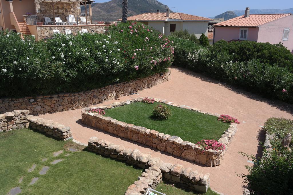 Sardinia Blu Residence Гольфо-Аранчи Экстерьер фото