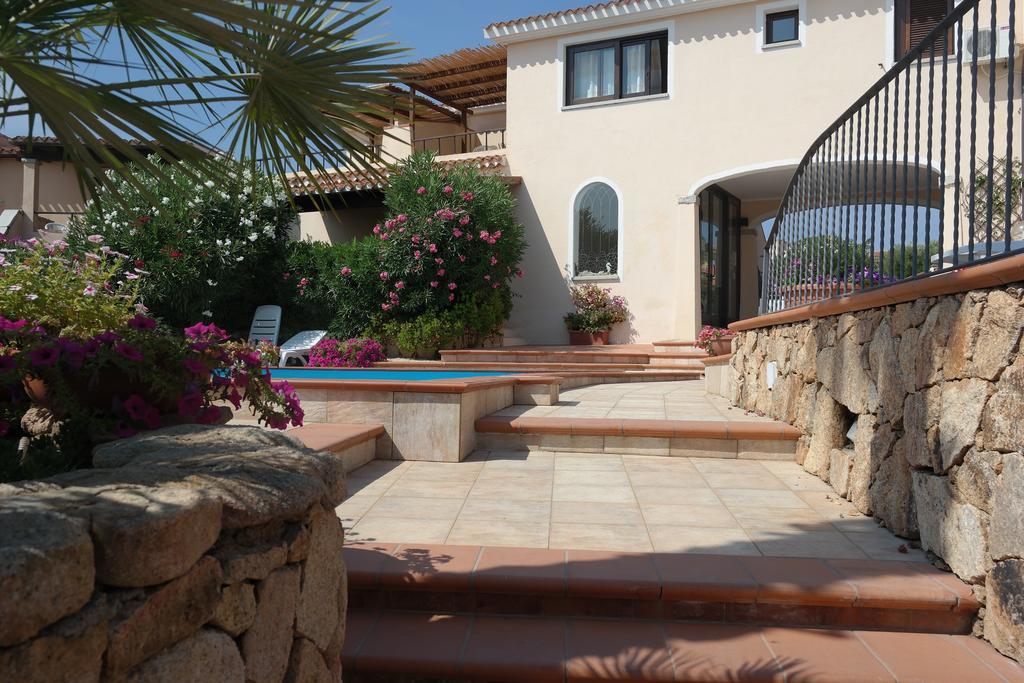 Sardinia Blu Residence Гольфо-Аранчи Экстерьер фото