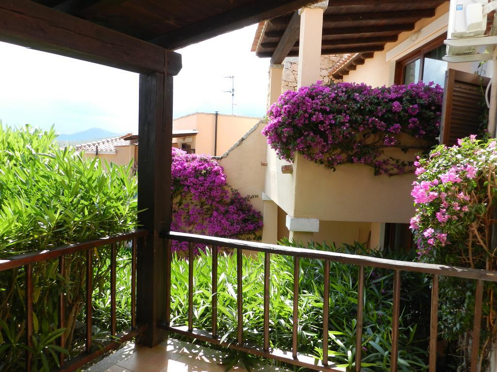 Sardinia Blu Residence Гольфо-Аранчи Экстерьер фото